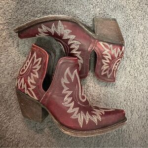 Ariat Burgundy Embroidered Ankle Booties